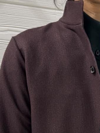 井出恭輔さんの「TAKEO KIKUCHI｜【DOWN FABRIC】ダウンファブリック スタンドカラーブルゾン」を使ったコーディネート