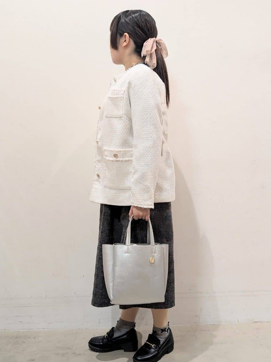 たぼく。さんの「SHOO･LA･RUE｜◆【S-3L/セレモニーからデイリーまで】フリンジツイードジャケット」を使ったコーディネート