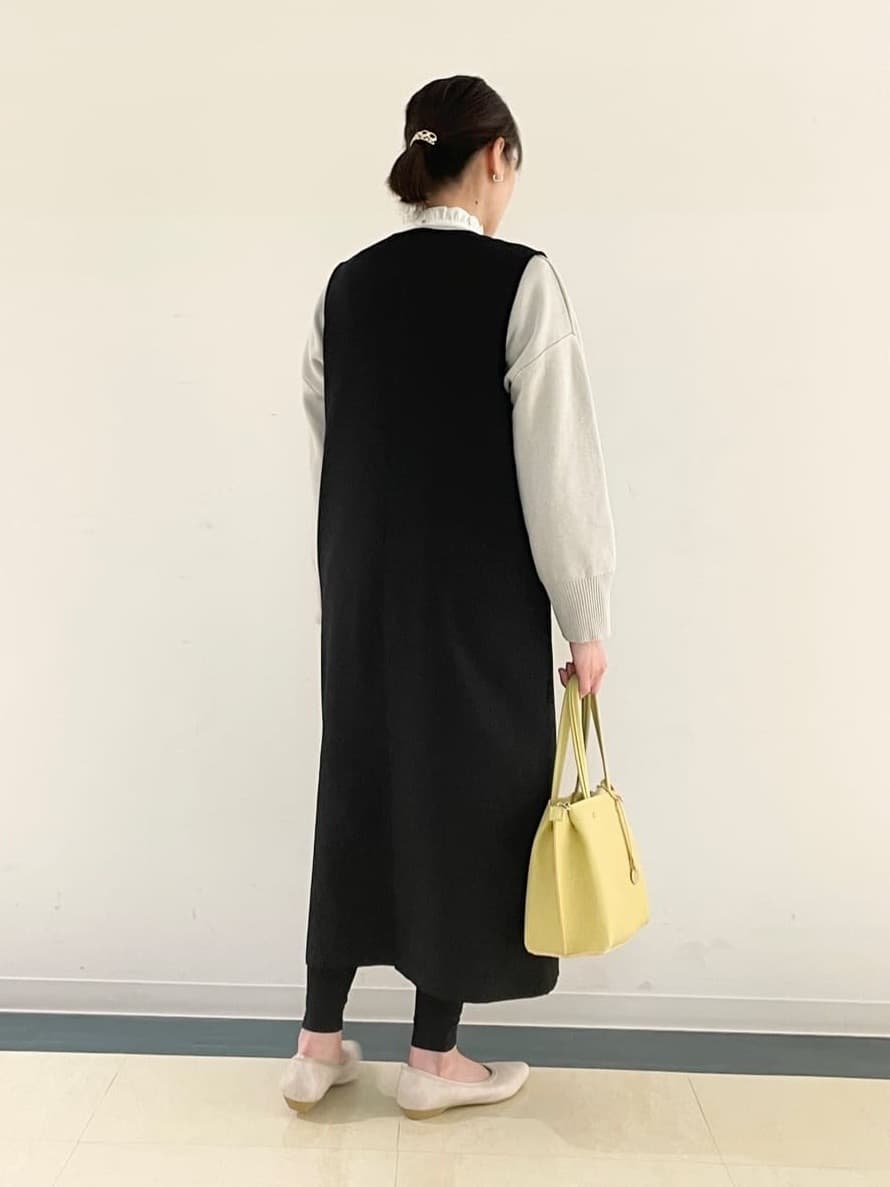 あんづさんの「SHOO･LA･RUE｜◆【軽量/2WAY】デイリーにも通勤にも ふわっと軽いトートバッグ」を使ったコーディネート