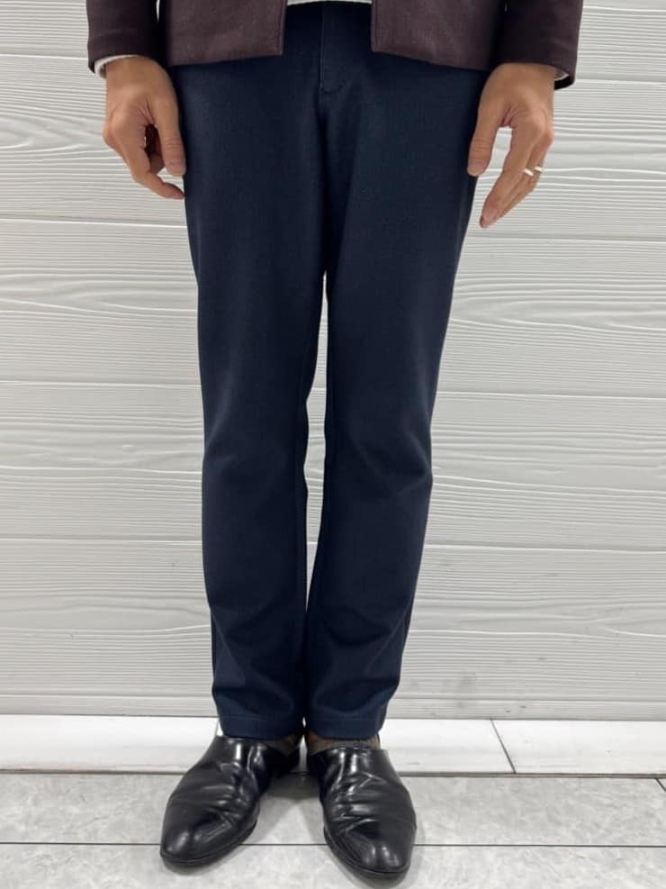 井出恭輔さんの「TAKEO KIKUCHI｜【DOWN FABRIC】ダウンファブリック スタンドカラーブルゾン」を使ったコーディネート