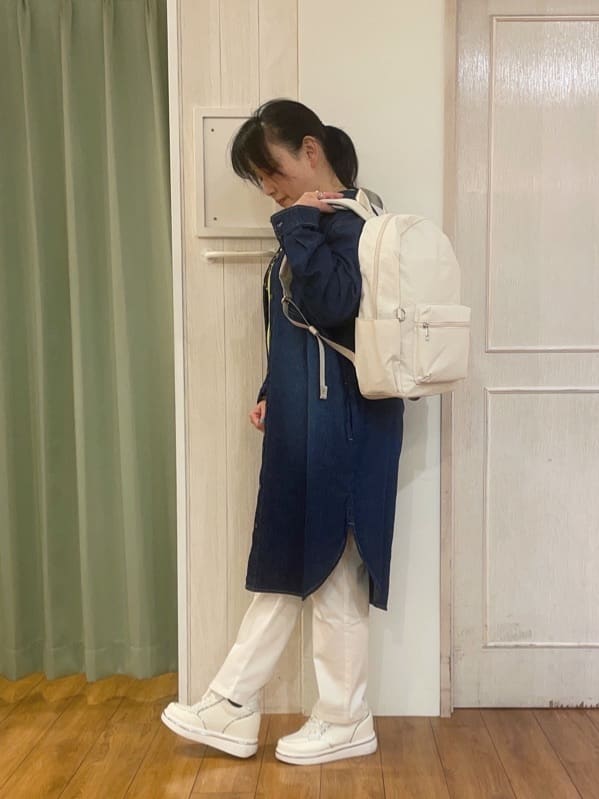 ke-yさんの「SHOO･LA･RUE｜◆【洗える/体型カバー】デニム シャツワンピース」を使ったコーディネート