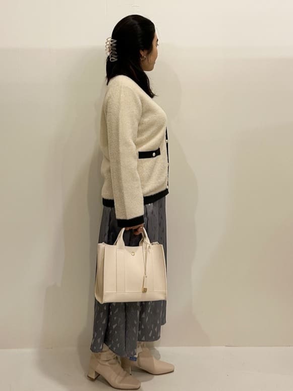 ちゃこさんの「OPAQUE.CLIP｜◆《美人百花掲載》ニット&times;ジャカードドッキングワンピース【洗濯機洗い可／抗ピル】」を使ったコーディネート