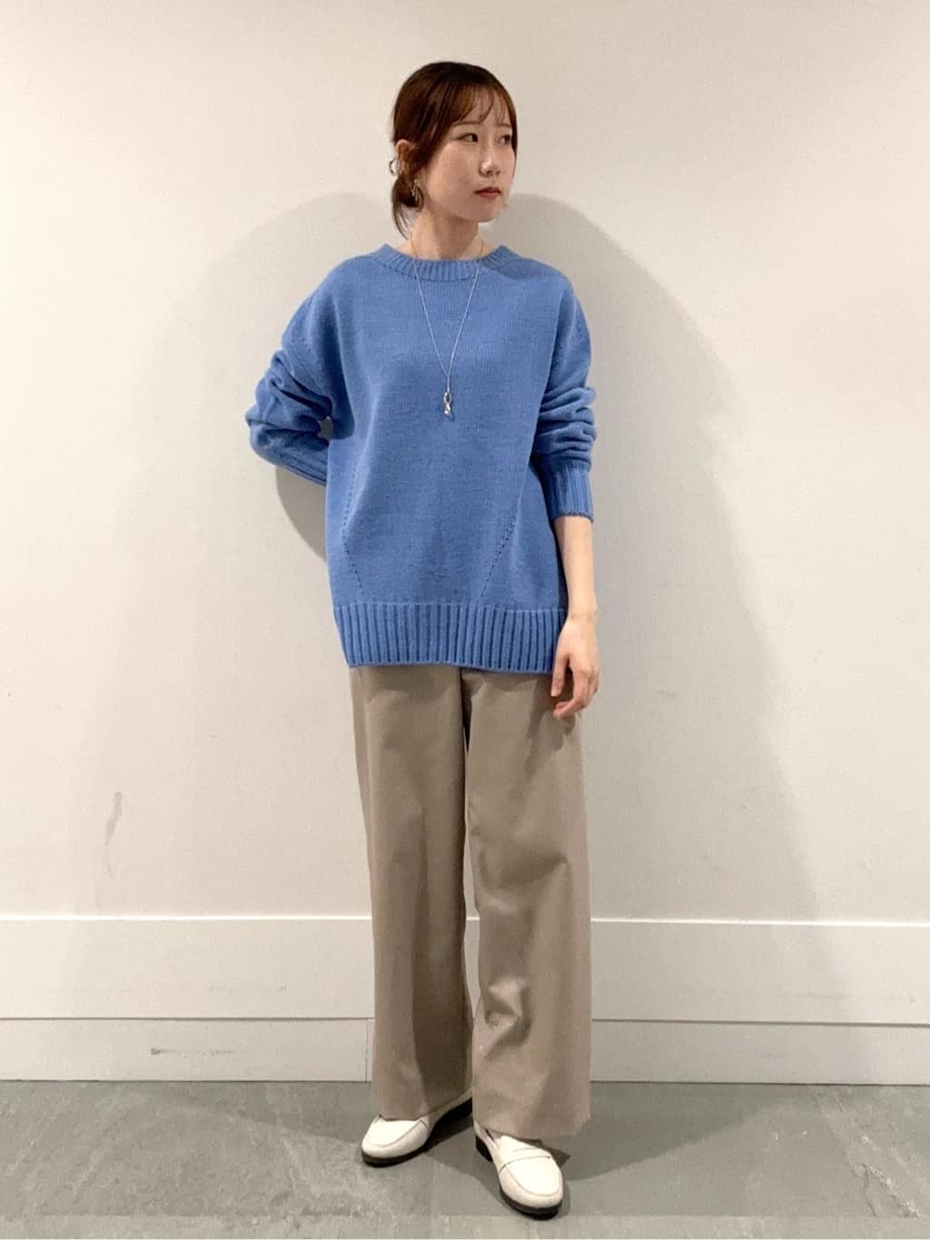 mioさんの「UNTITLED｜◆【後ろウエストゴム/洗える】梳毛調ソフトワイドパンツ」を使ったコーディネート