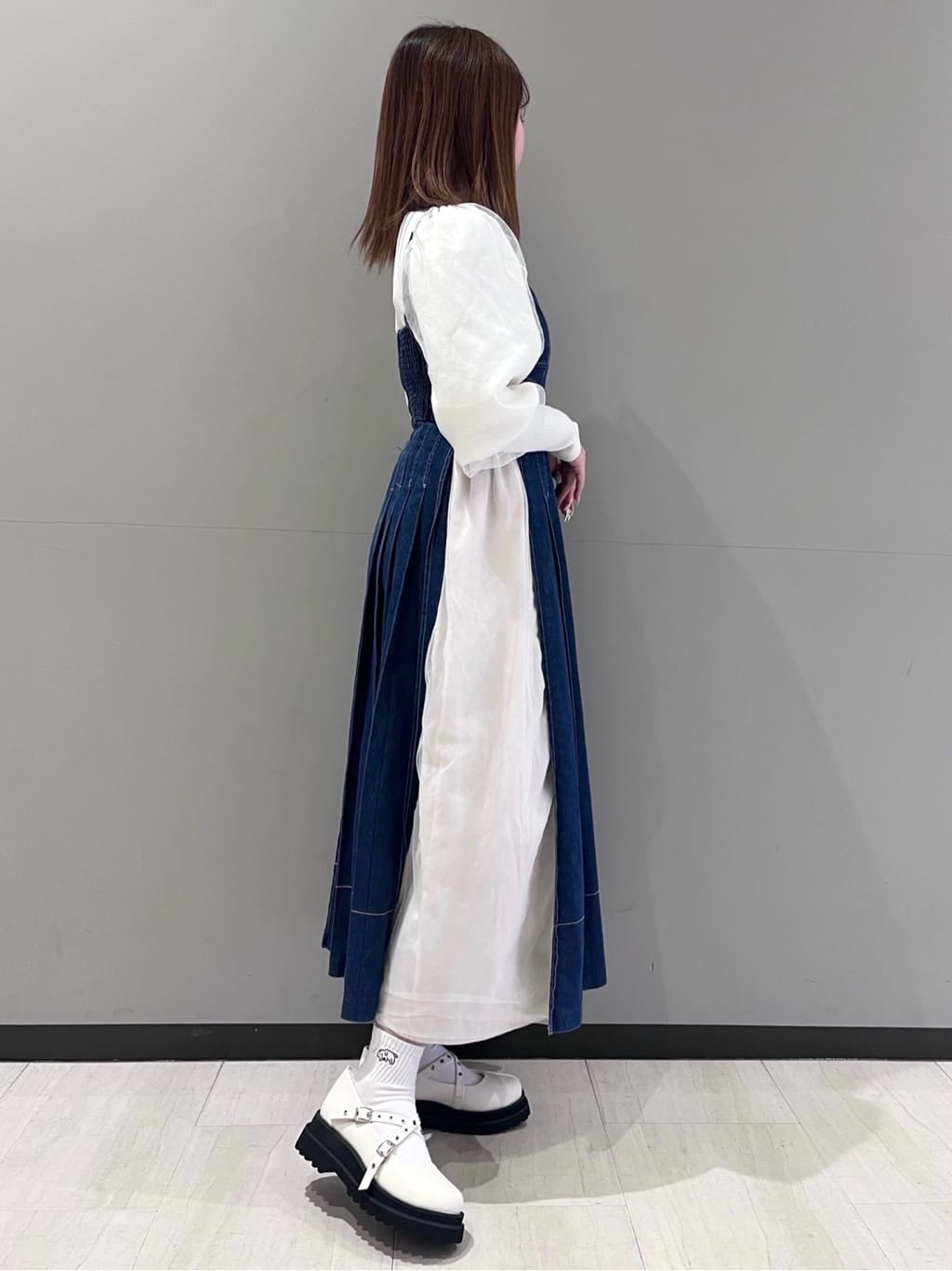 RISAさんの「ESPERANZA｜グロメットクロスストラップスニーカー」を使ったコーディネート