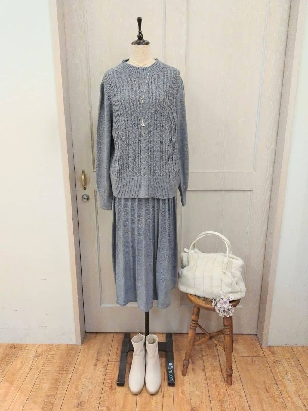 asaさんの「SHOO･LA･RUE｜◆【セレモニー】パヴェ&times;ビジュースライド」を使ったコーディネート