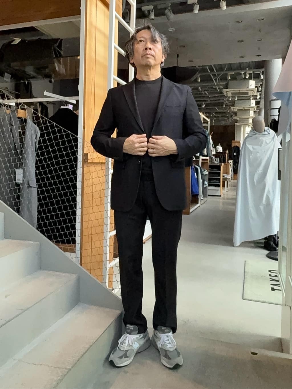 デザイナーTAKEman さんの「TAKEO KIKUCHI｜【360&deg;ストレッチ／セットアップ対応】None Of Stress ジャケット」を使ったコーディネート
