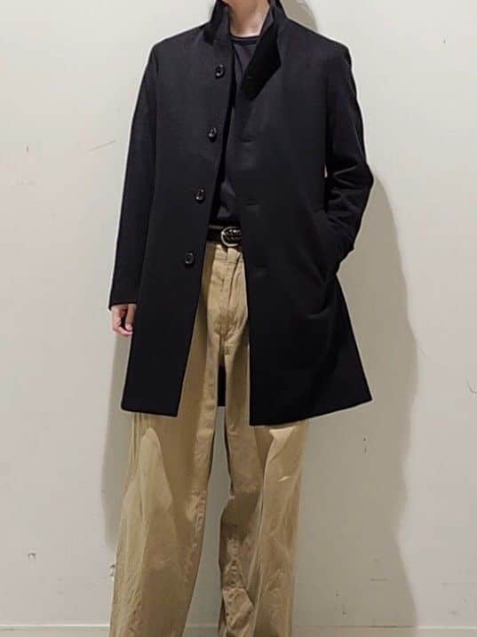 Maedaさんの「TAKEO KIKUCHI｜【ウールカシミヤブレンド】ビーバー調 スタンドカラー コート」を使ったコーディネート