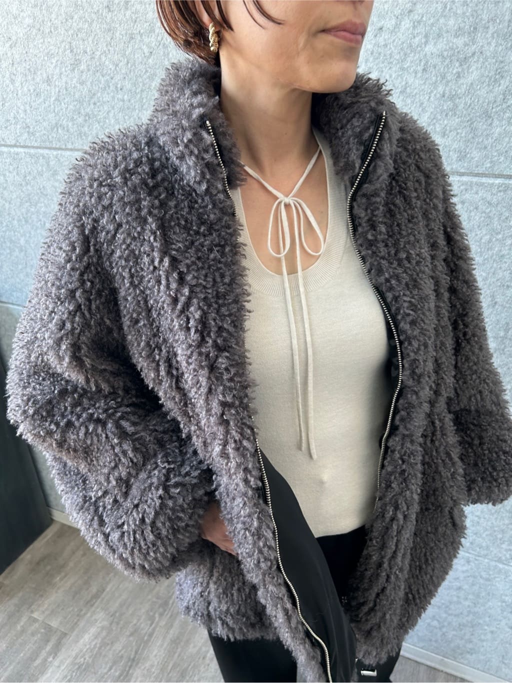 yukoさんの「CODE A｜gathered sleeves knit」を使ったコーディネート