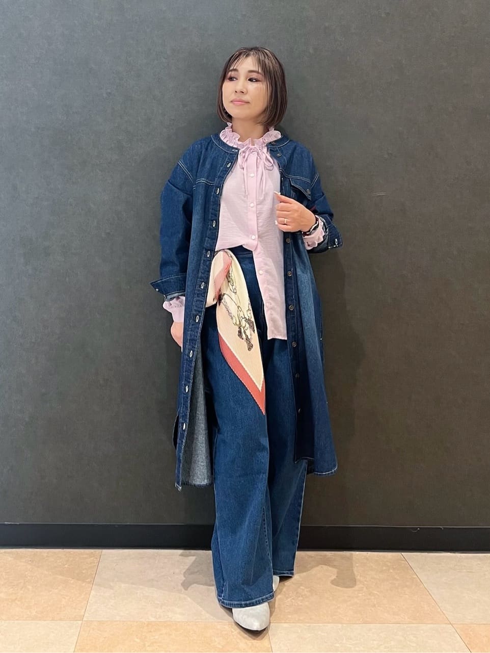 Megさんの「SHOO･LA･RUE｜」を使ったコーディネート