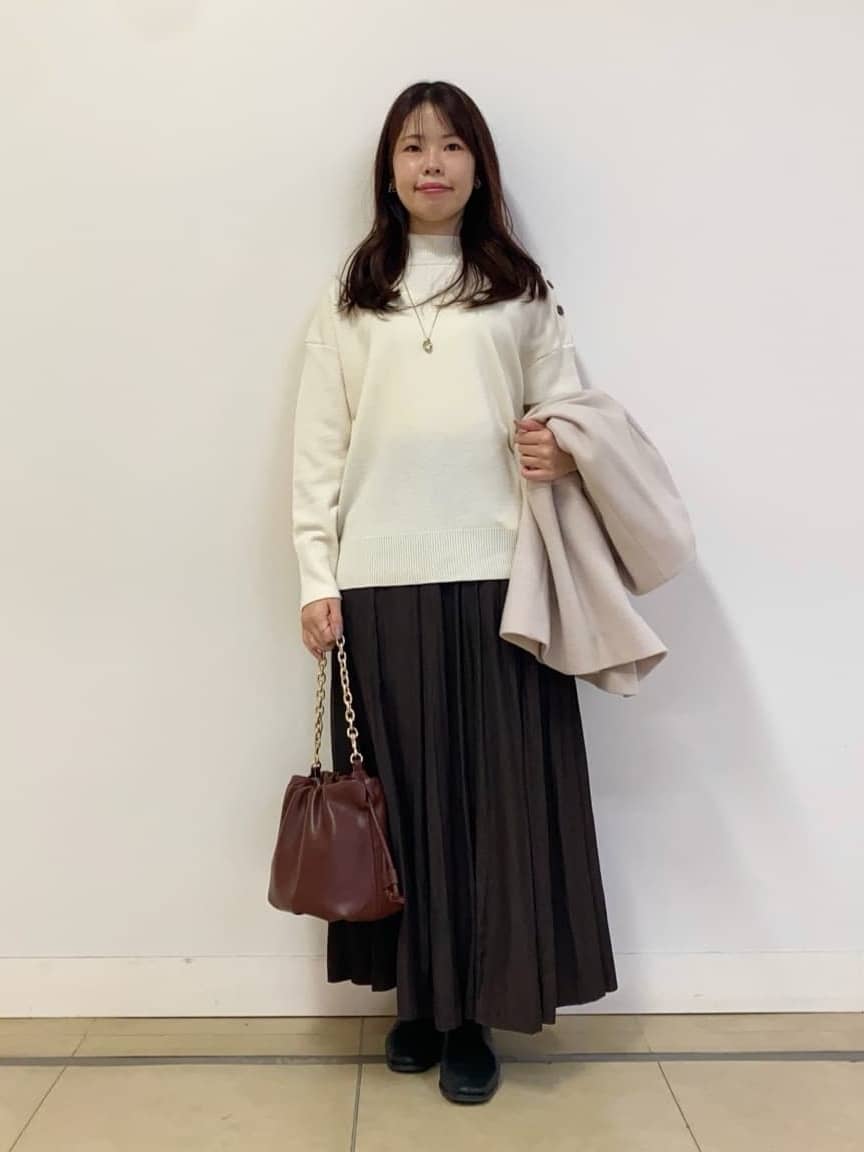 asamiさんの「UNTITLED｜◆シャインワントップネックレス」を使ったコーディネート