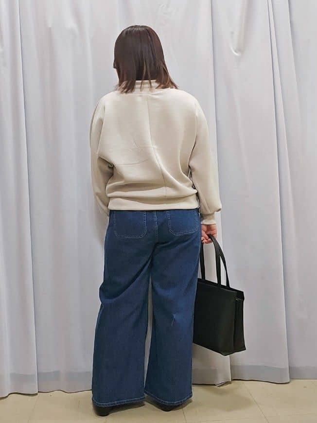 かなさんの「SHOO･LA･RUE｜◆ストレッチアーモンドトゥパンプス」を使ったコーディネート