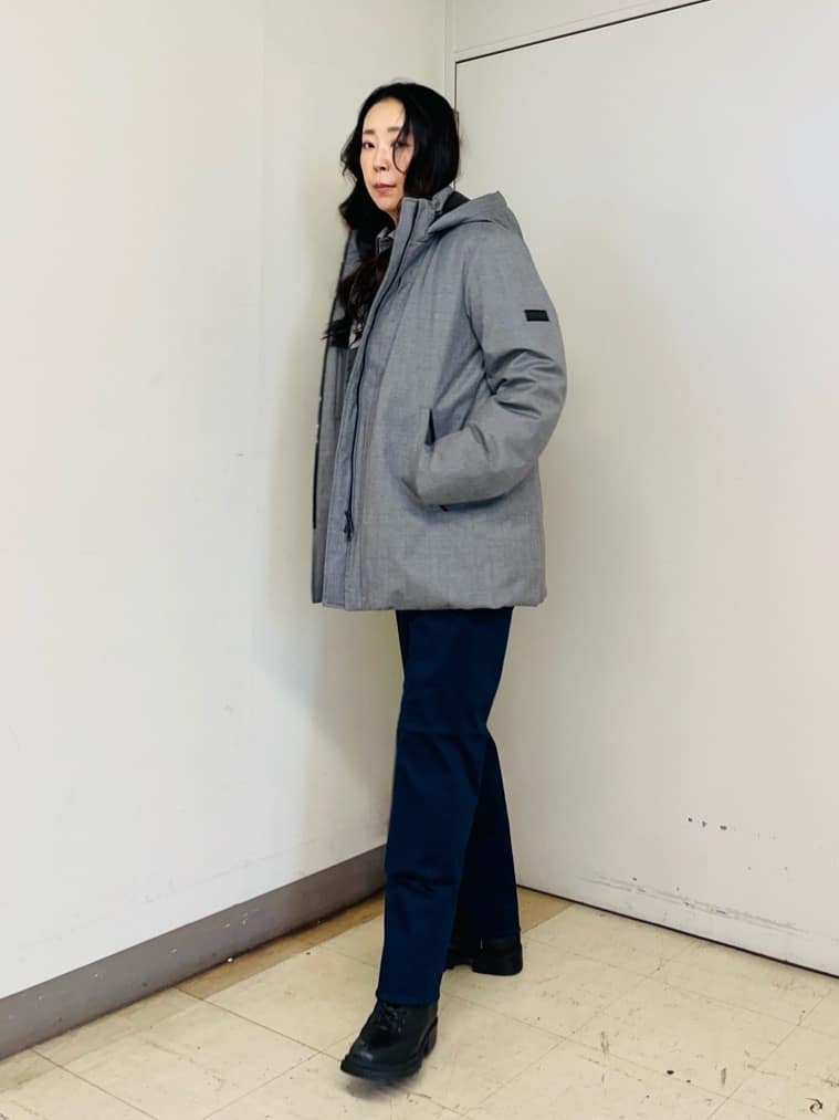 iwさんの「TAKEO KIKUCHI｜【オフィスカジュアル対応】ドレス チノパンツ」を使ったコーディネート