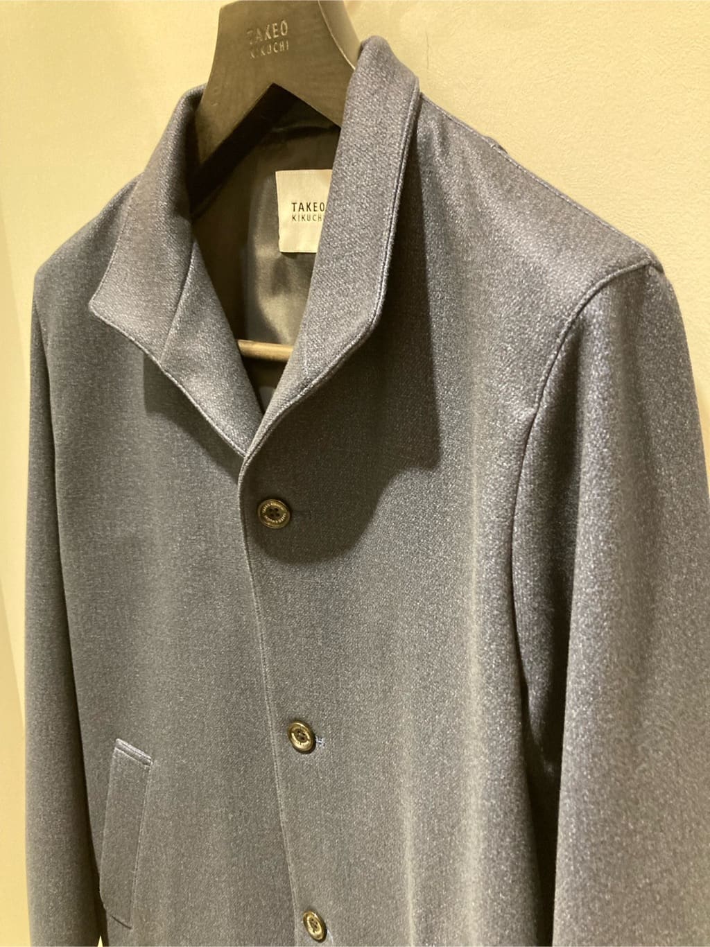 シュンさんの「TAKEO KIKUCHI｜【DOWN FABRIC】ダウンファブリック スタンドカラーブルゾン」を使ったコーディネート