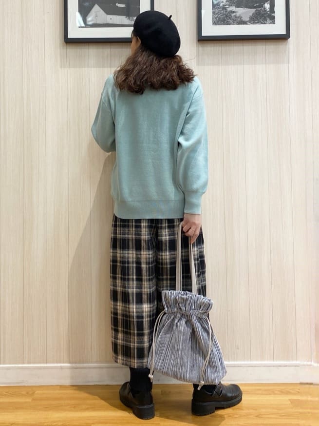 natsuさんの「SHOO･LA･RUE｜◆【S-LL】衿レースハイネックリブトップス」を使ったコーディネート