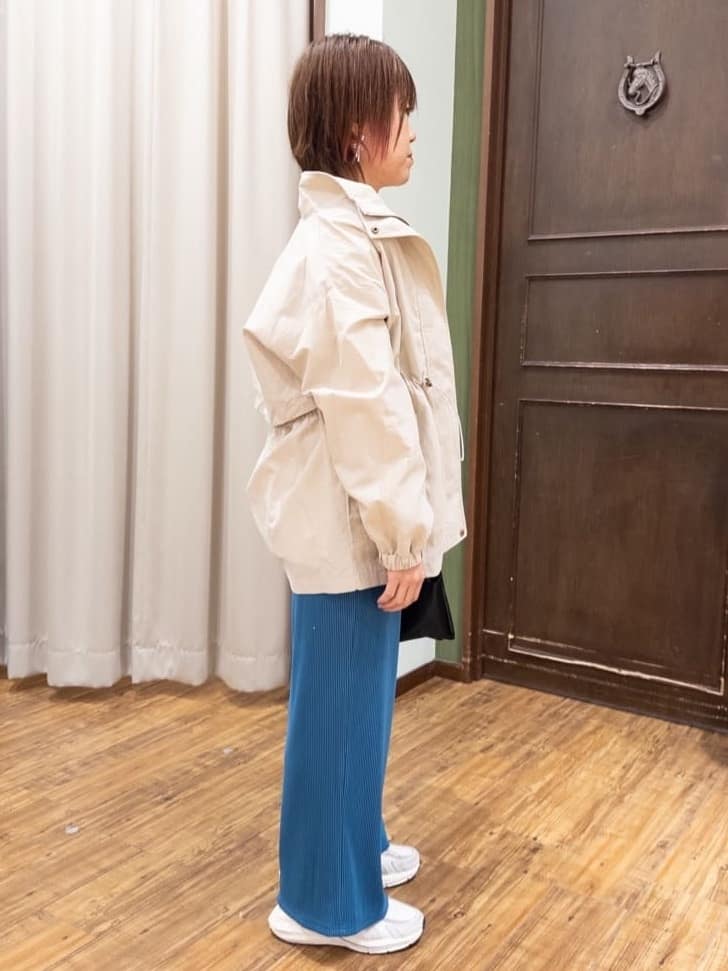 みかりん さんの「SHOO･LA･RUE｜◆【撥水/防花粉】大人のデイリースタイルに スタンドカラーブルゾン」を使ったコーディネート