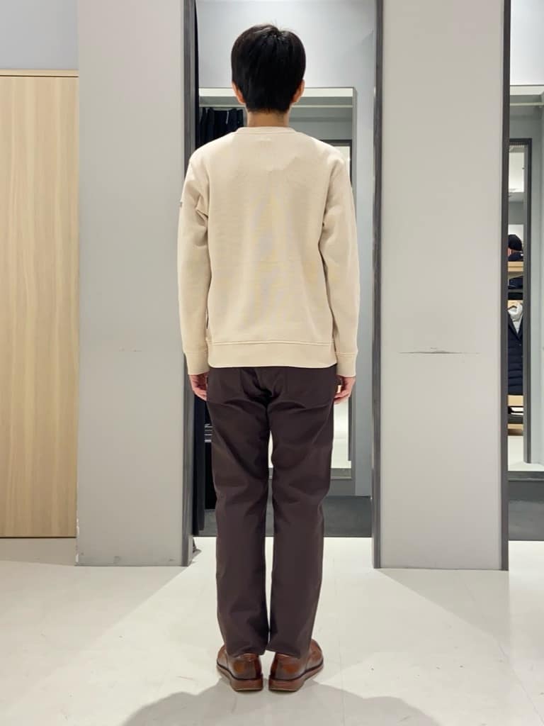 わいずみさんの「TAKEO KIKUCHI｜【Made in JAPAN】播州織 ストレッチ パンツ」を使ったコーディネート