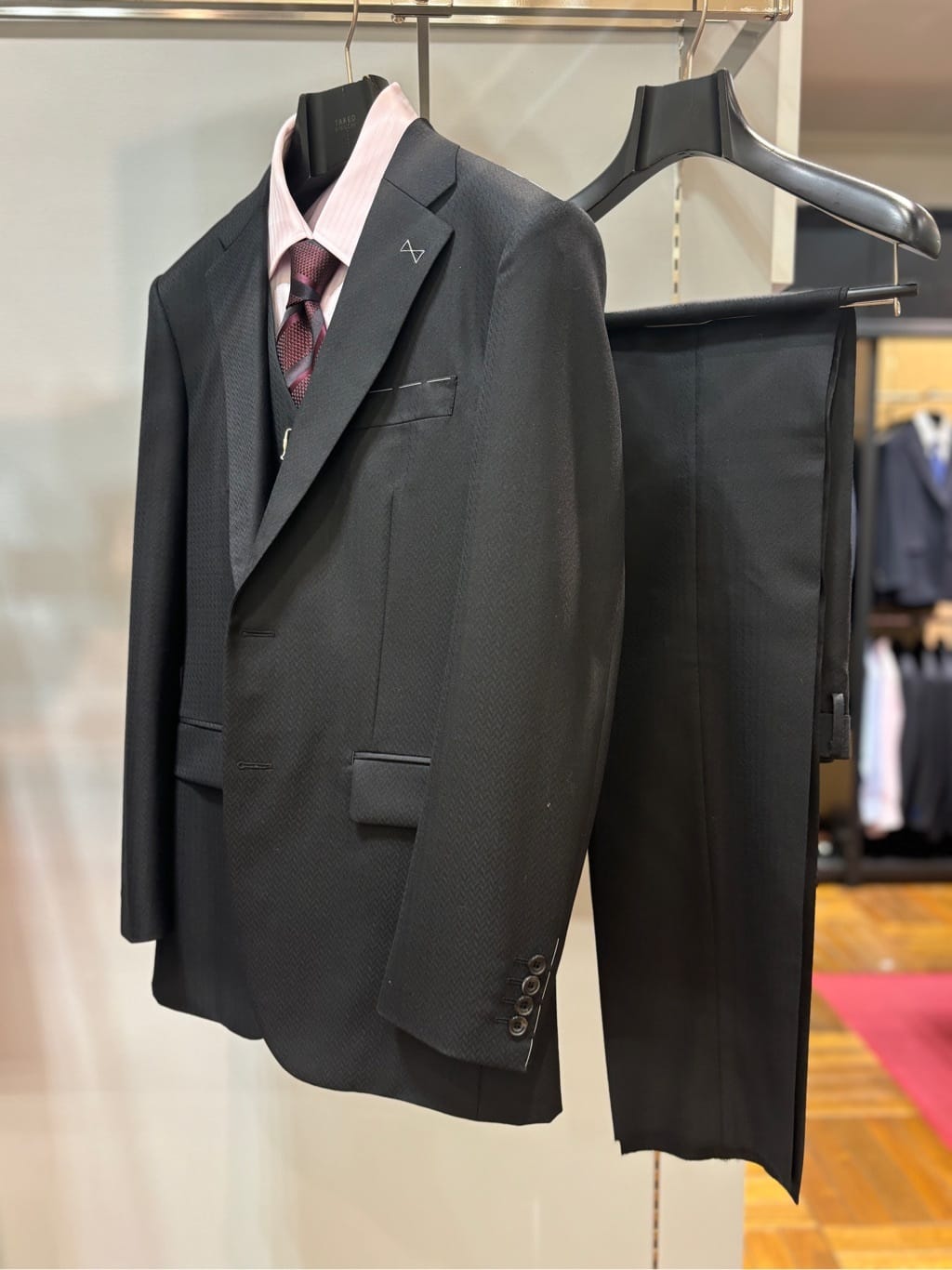 ヒナさんの「TAKEO KIKUCHI｜【Made in JAPAN】矢絣（やがすり）スーツ／スリーピース対応」を使ったコーディネート