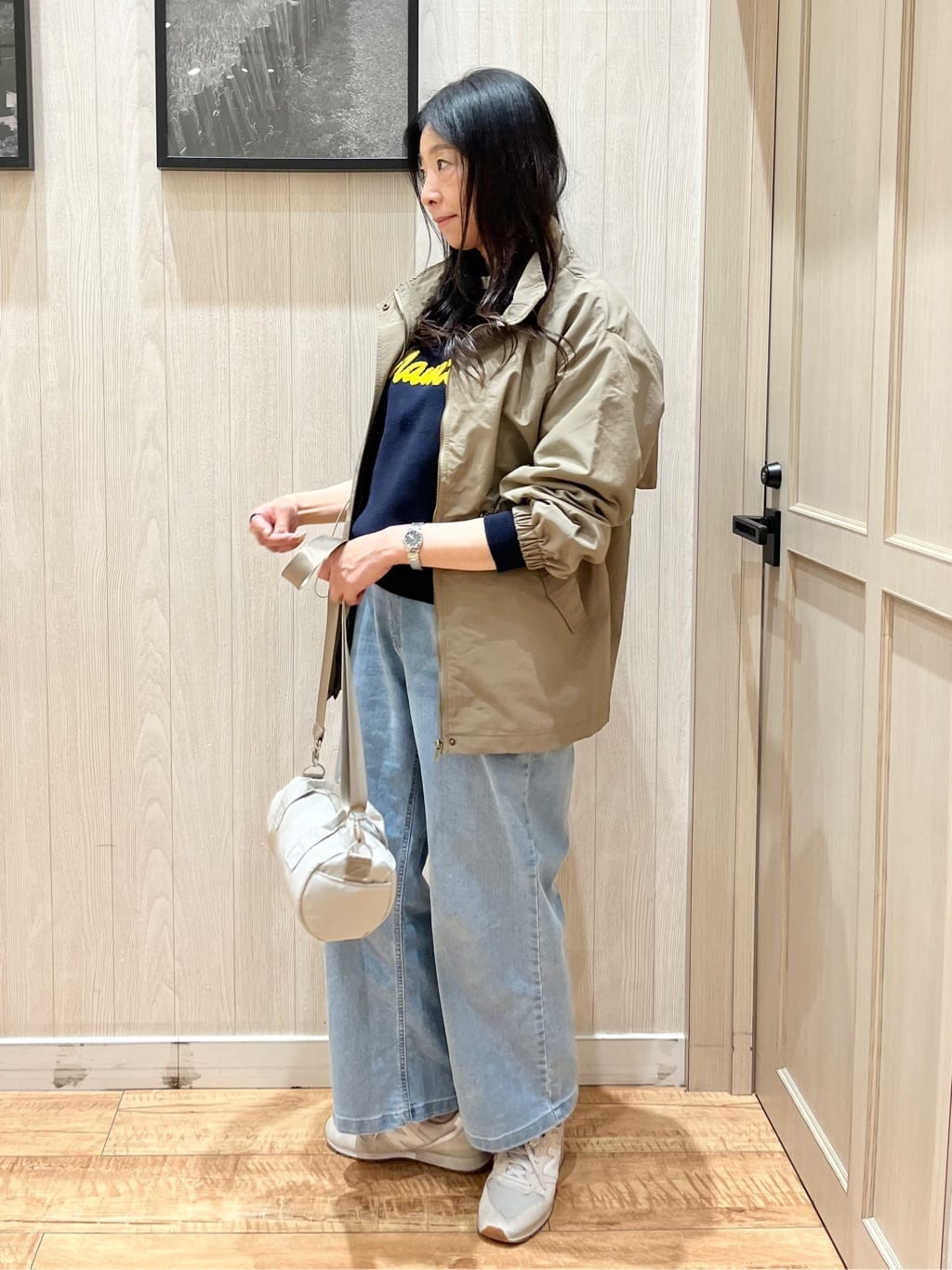 youさんの「SHOO･LA･RUE｜◆【撥水/防花粉】大人のデイリースタイルに スタンドカラーブルゾン」を使ったコーディネート