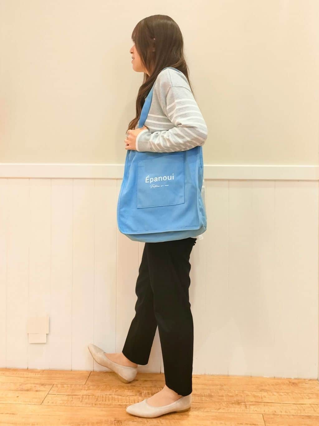 NMさんの「SHOO･LA･RUE｜◆【高レビュー/洗える/美脚シルエット】ソフトスティックパンツ」を使ったコーディネート