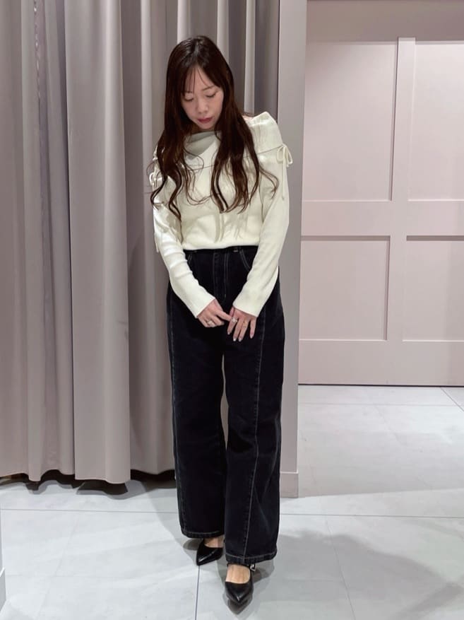 maiさんの「ESPERANZA｜グロメットバックストラップパンプス」を使ったコーディネート