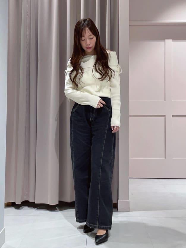 maiさんの「ESPERANZA｜グロメットバックストラップパンプス」を使ったコーディネート
