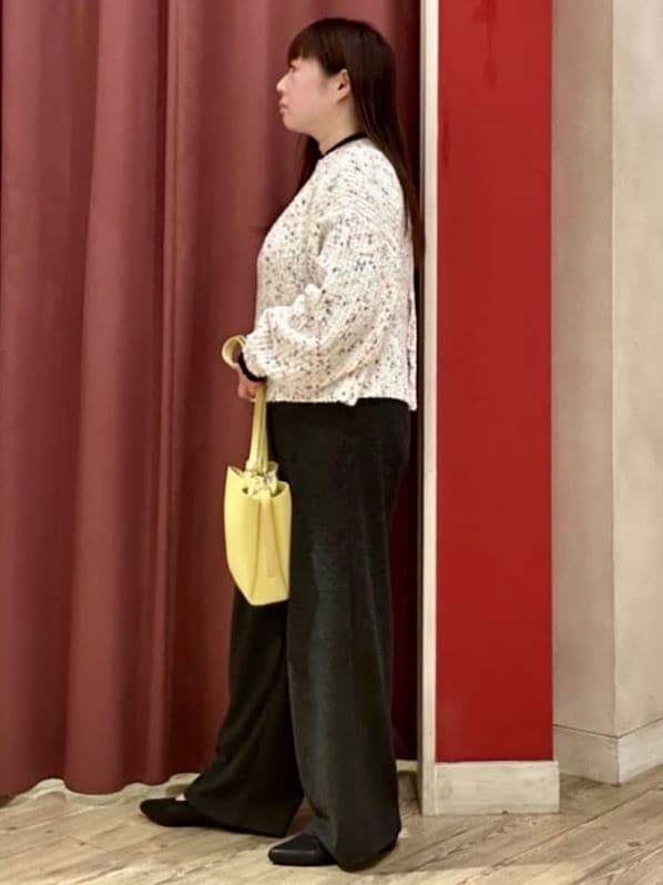 mayuckyさんの「SHOO･LA･RUE｜◆【あったか】やわらかい風合いが魅力 裏起毛イージーパンツ」を使ったコーディネート