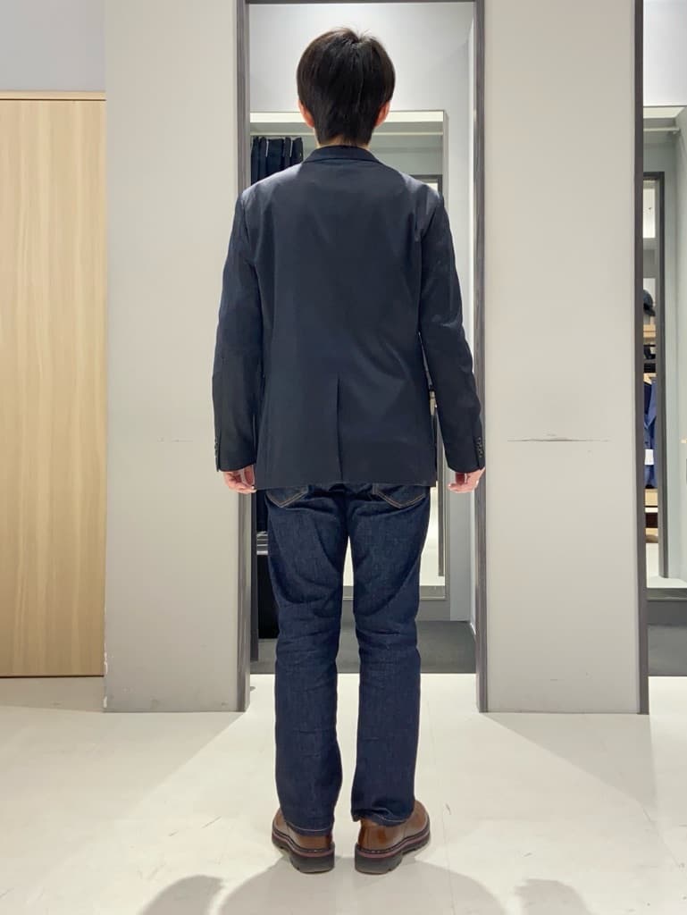 わいずみさんの「TAKEO KIKUCHI｜【モンスターストレッチ】日本製 ワンウォッシュ デニムパンツ」を使ったコーディネート