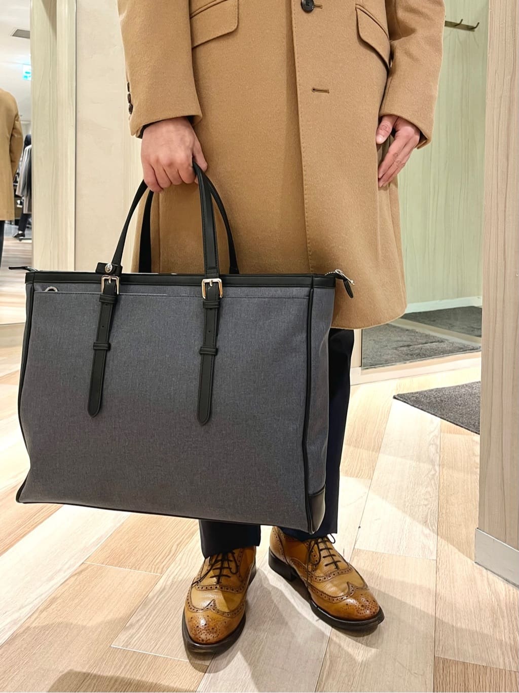 URAさんの「TAKEO KIKUCHI｜ウールカシミヤブレンド チェスターコート」を使ったコーディネート