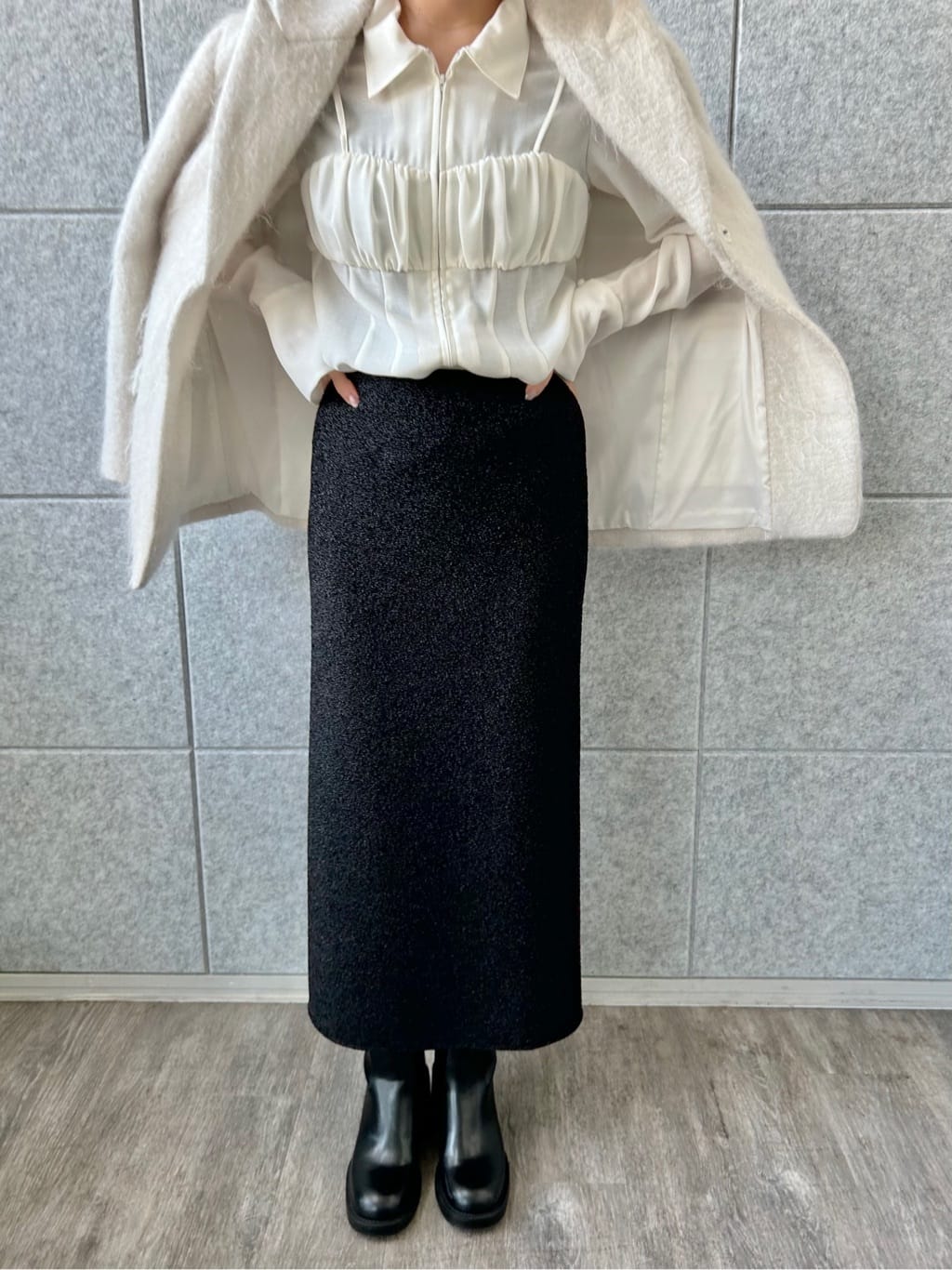 harunaさんの「CODE A｜shaggy jacket coat」を使ったコーディネート