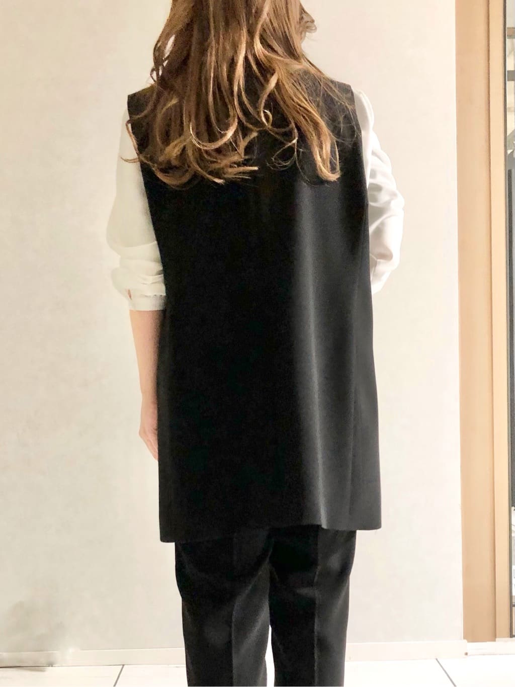 sayuさんの「UNTITLED｜◆【セットアップ可能】カラーレスジレ」を使ったコーディネート