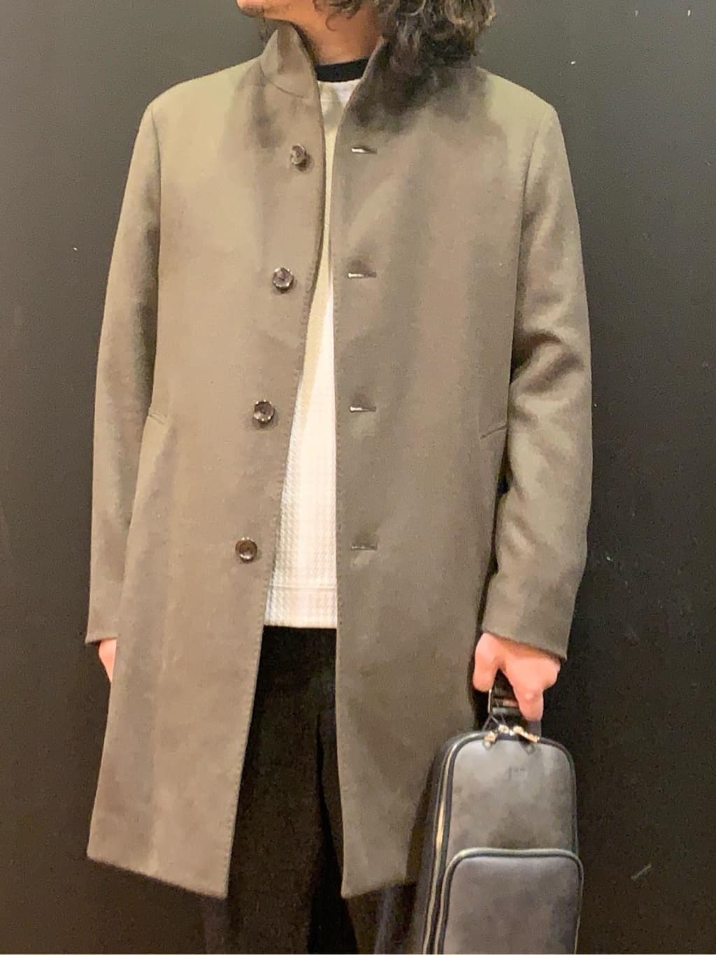 木村剛さんの「TAKEO KIKUCHI｜【ウールカシミヤブレンド】ビーバー調 スタンドカラー コート」を使ったコーディネート