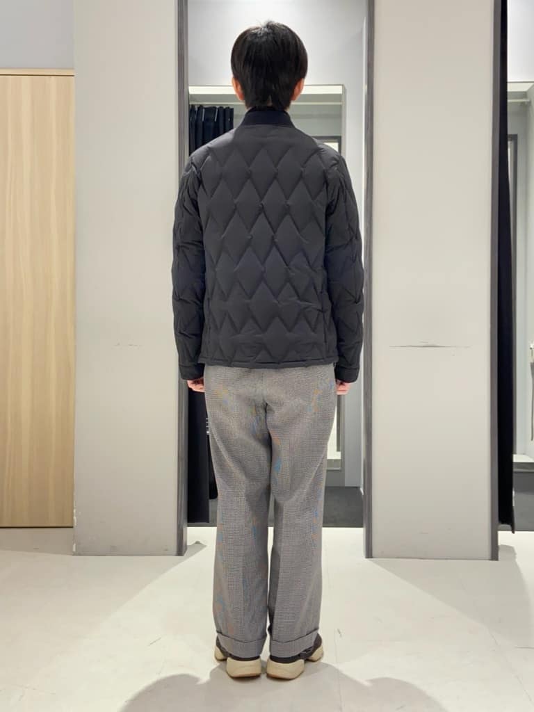 わいずみさんの「TAKEO KIKUCHI｜【DOWN FABRIC】ダウンファブリック スタンドカラーブルゾン」を使ったコーディネート