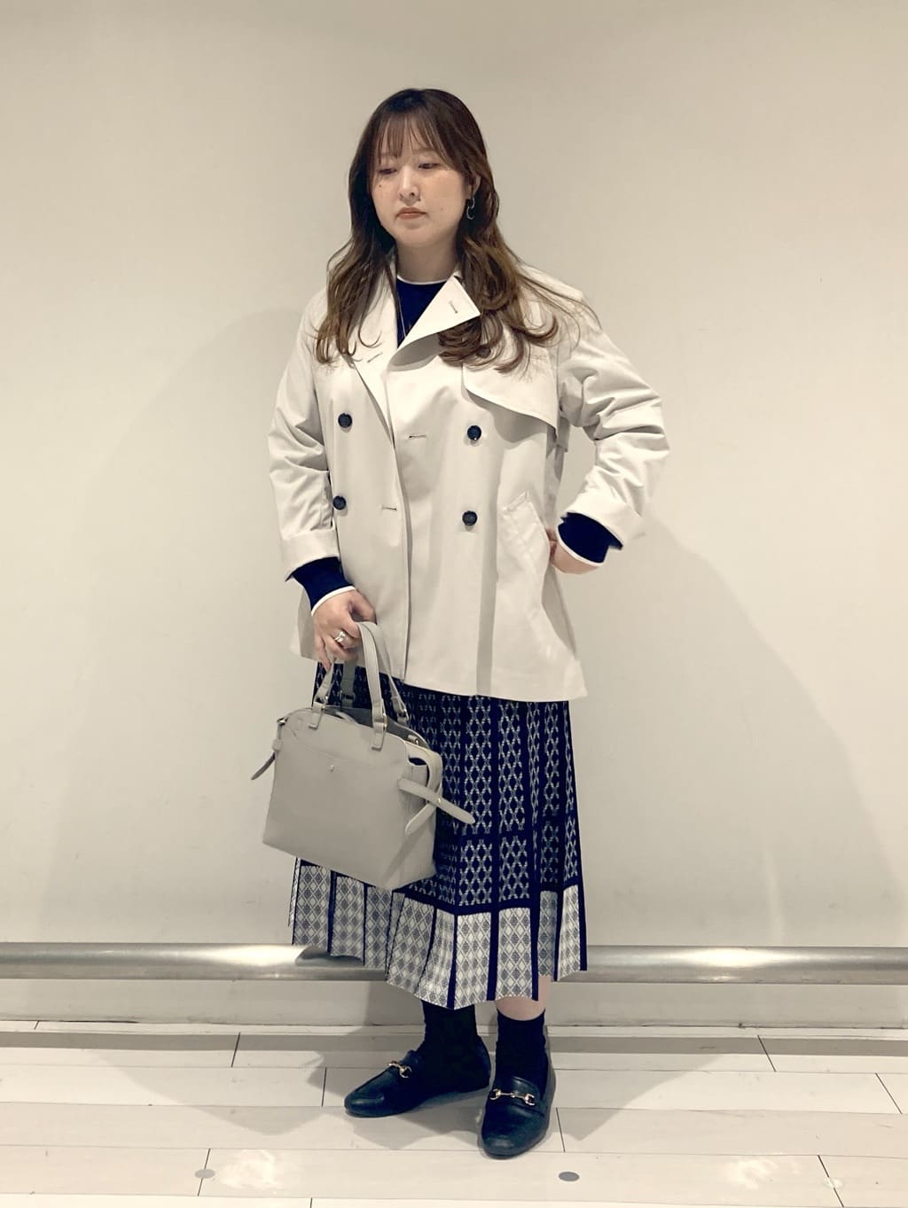 nakamuraさんの「Reflect｜◆【手洗い可／撥水】ライティミドル丈コート」を使ったコーディネート