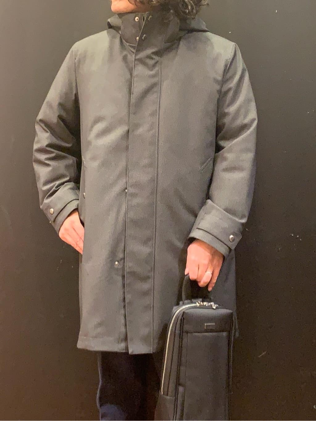 木村剛さんの「TAKEO KIKUCHI｜【3WAY】ハウンズトゥース ダウンライナー コート」を使ったコーディネート