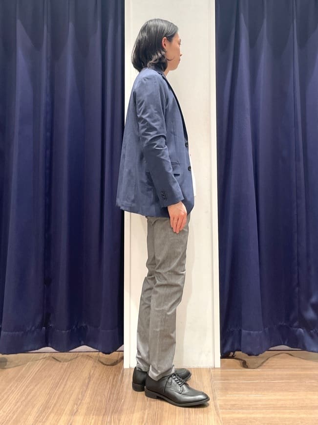 Tightさんの「THE SHOP TK｜【オールシーズン穿ける！】7DAYSストレッチへリンボンパンツ　ON&hArr;OFF兼用」を使ったコーディネート