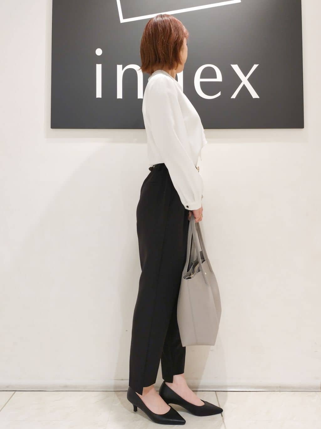 n.さんの「index｜◆《XS-LLsize》通勤対応／ボウタイブラウス／取り外しパーツ付き 【洗濯機洗い可／防シワ】」を使ったコーディネート