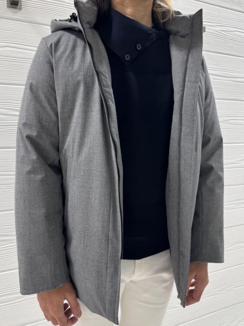井出恭輔さんの「TAKEO KIKUCHI｜【Sサイズ～】ストレッチ デニム パンツ」を使ったコーディネート