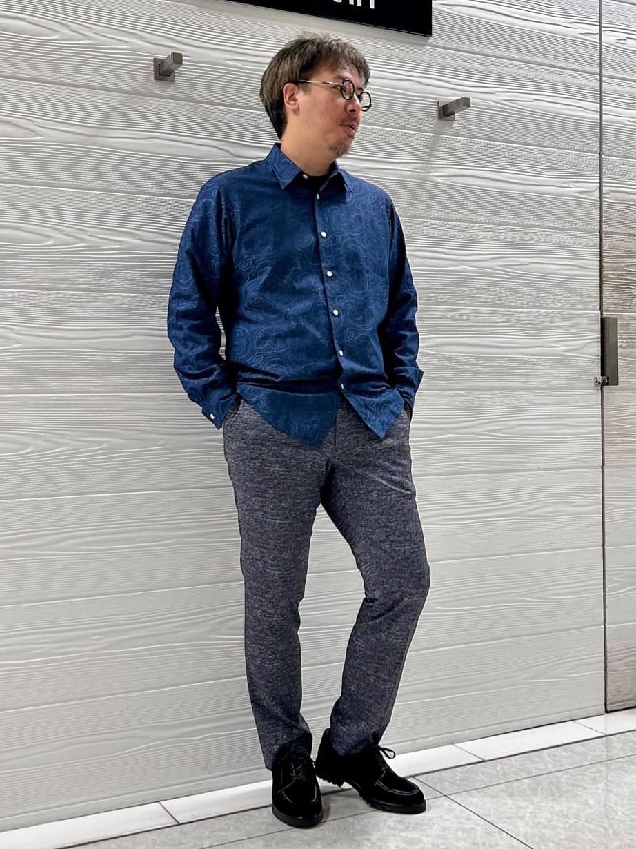 すーさんの「TAKEO KIKUCHI｜【ONOFF対応】TRダブルニット ストレッチパンツ」を使ったコーディネート
