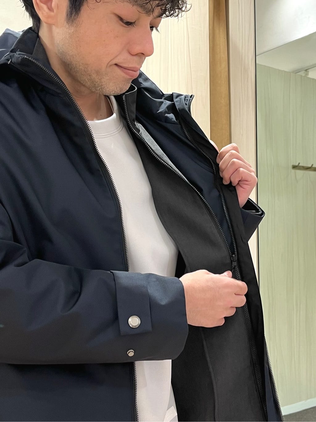 URAさんの「TAKEO KIKUCHI｜【Made in JAPAN】播州織 ストレッチ パンツ」を使ったコーディネート