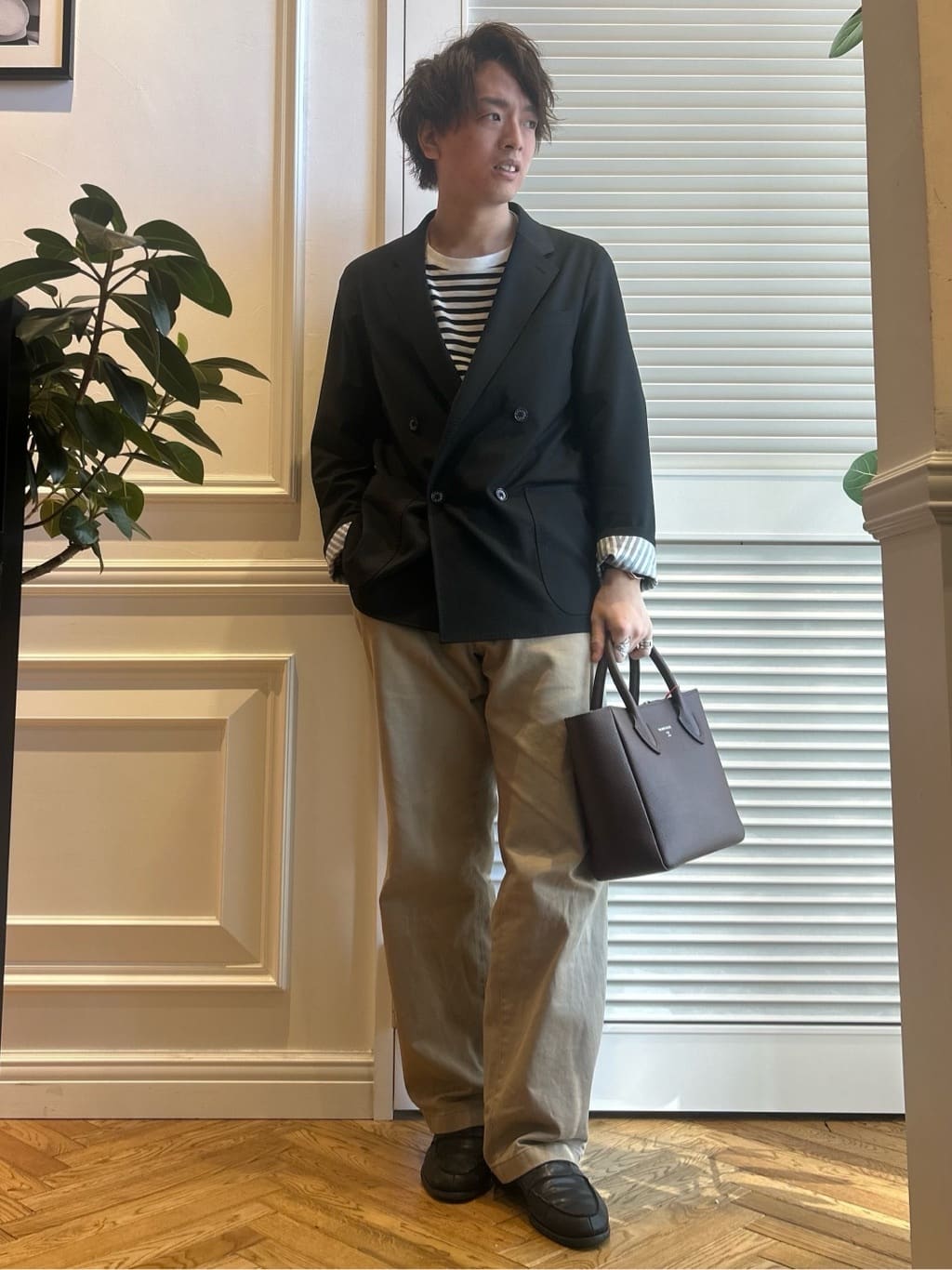 須田　慎二郎さんの「DRESSTERIOR｜【撥水加工/Safari5月号掲載】ローファー」を使ったコーディネート