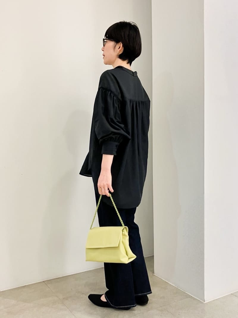 KUROさんの「grove｜◆2WAYシアーボウタイブラウス」を使ったコーディネート