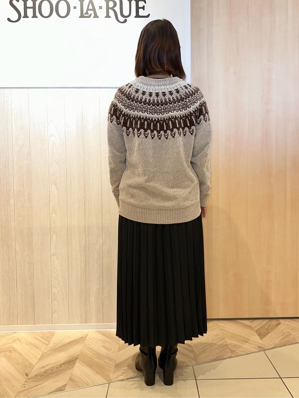 やっちゃんさんの「SHOO･LA･RUE｜」を使ったコーディネート