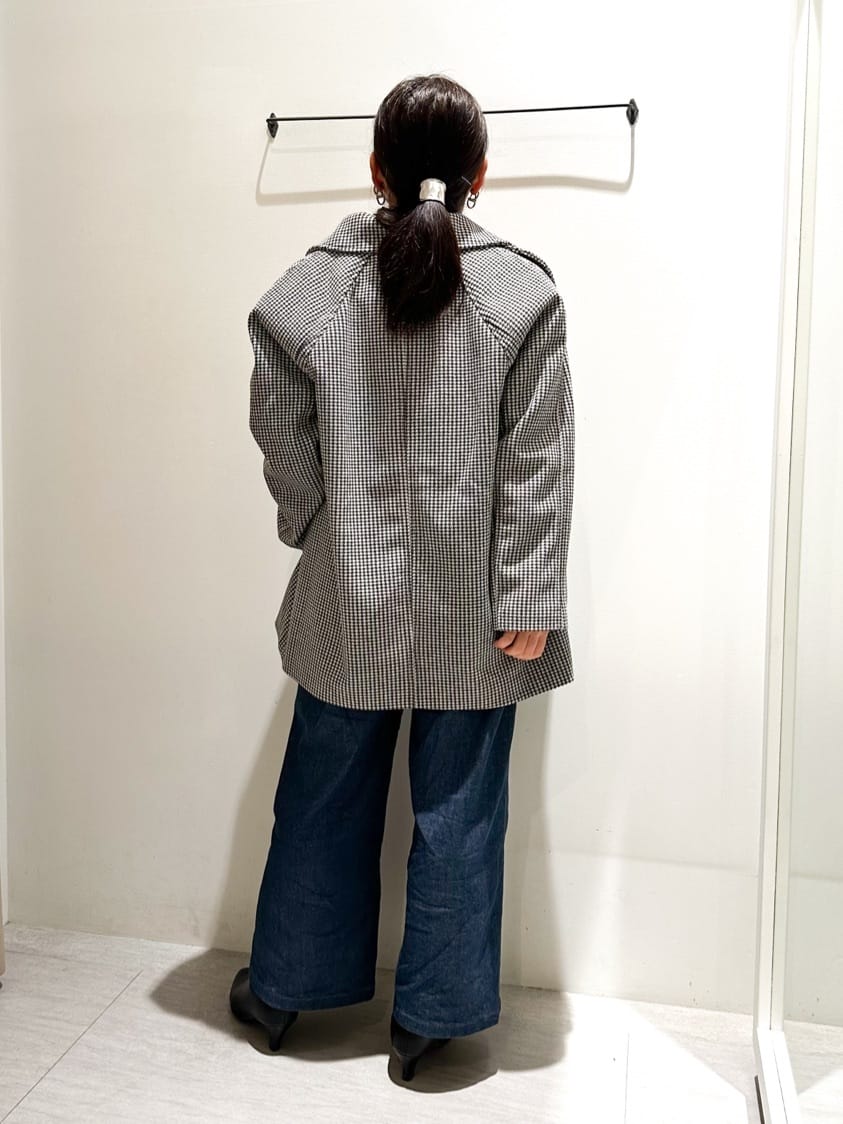 naoさんの「grove｜【SOMETHING&times;grove別注】LISAWIDE DENIM PANTS」を使ったコーディネート