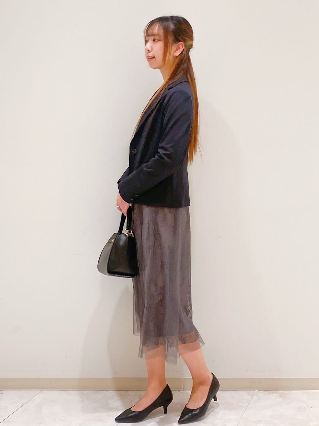 yurinaさんの「index｜《5色展開／XS-LLサイズ》ストレッチテーラードジャケット／セットアップ対応【イージーアイロン】」を使ったコーディネート