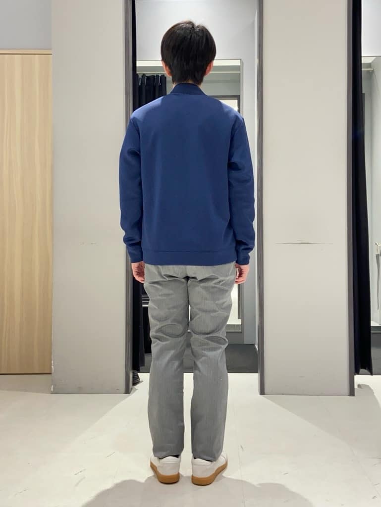 わいずみさんの「TAKEO KIKUCHI｜【全7サイズ&times;8色展開！】トップマルチヘリンボン パンツ」を使ったコーディネート
