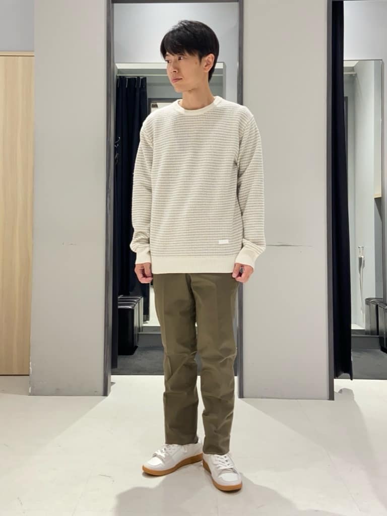 わいずみさんの「TAKEO KIKUCHI｜【オフィスカジュアル対応】ドレス チノパンツ」を使ったコーディネート
