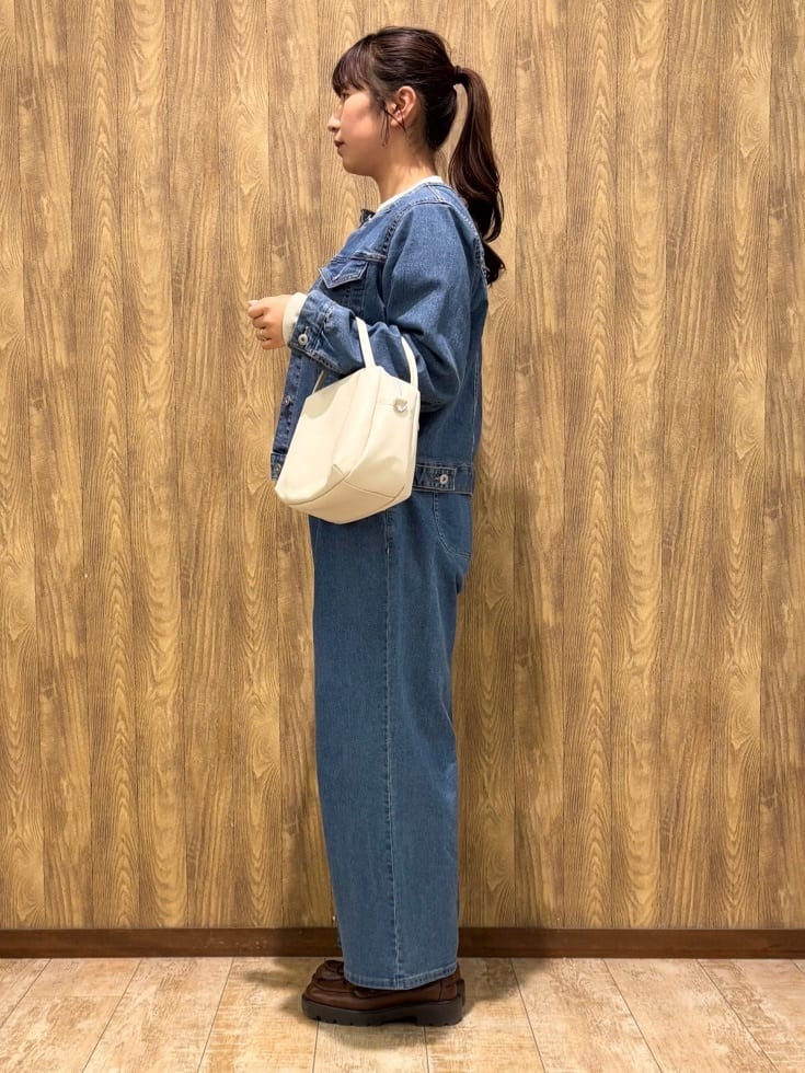 Haruさんの「SHOO･LA･RUE｜」を使ったコーディネート