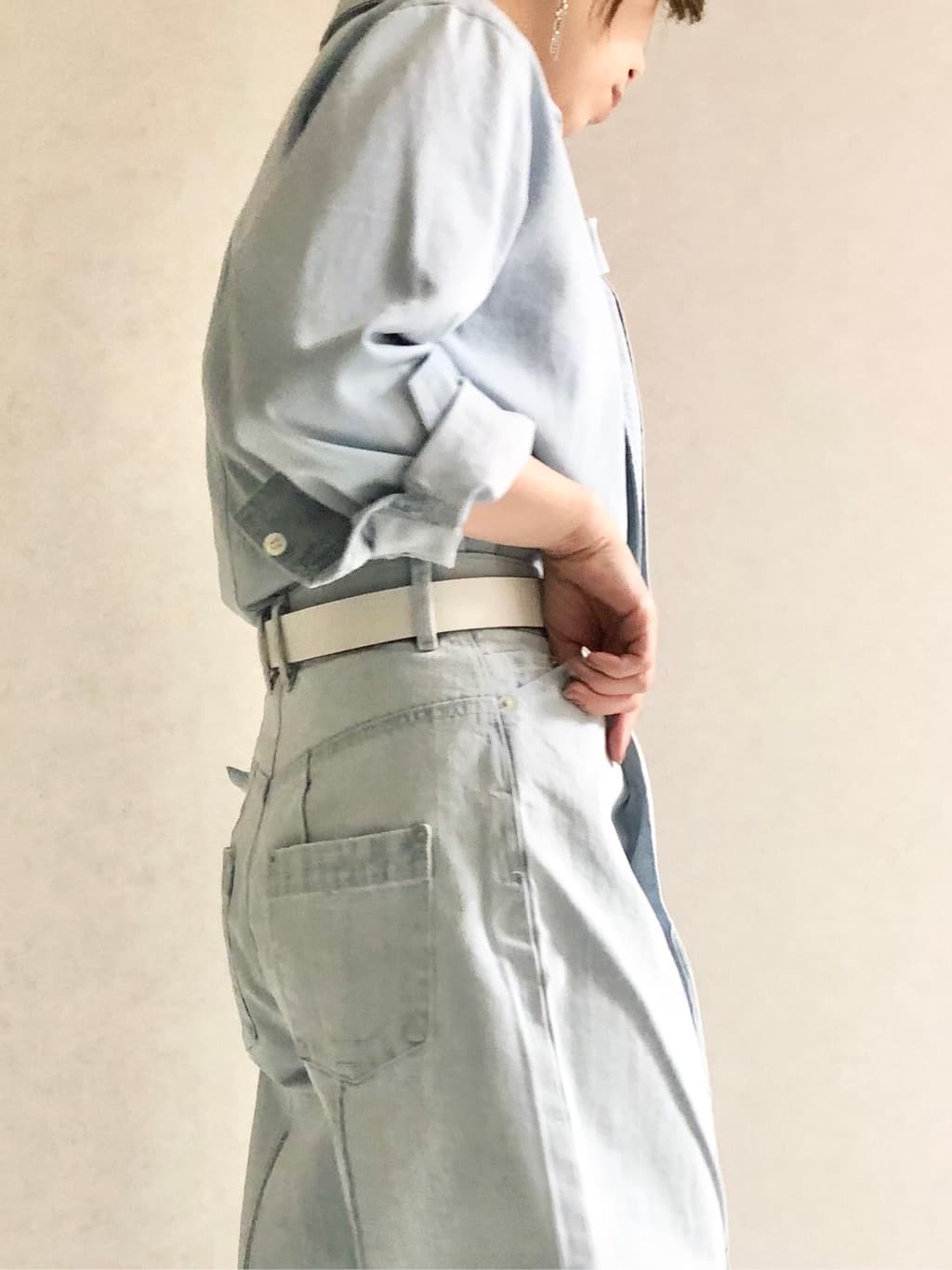 sayuさんの「UNTITLED｜◆カーブシルエット ワイドデニム」を使ったコーディネート