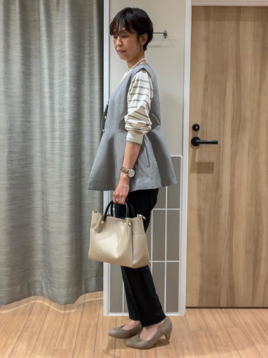 ヨッコさんの「grove｜【人間工学】つつまれフィットパンプス【入卒対応可】」を使ったコーディネート