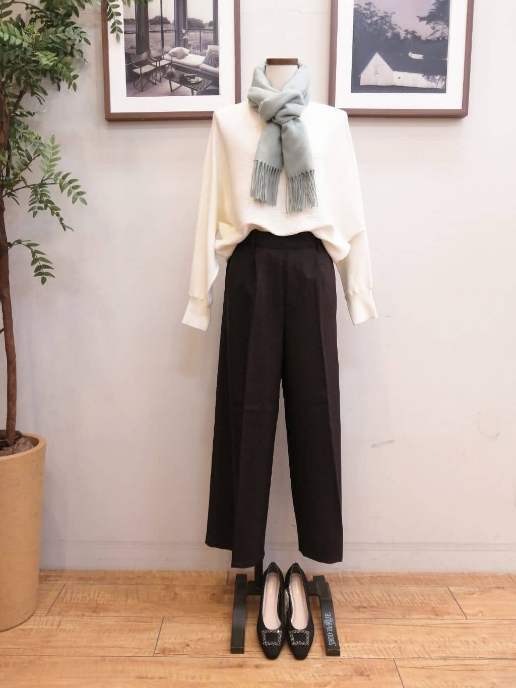 maiさんの「SHOO･LA･RUE｜」を使ったコーディネート